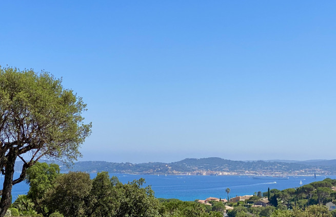 villa-vue-mer-panoramique-sainte-maxime-la-croisette