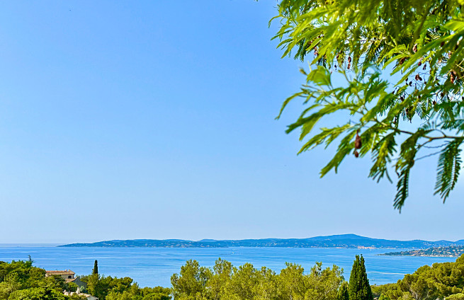 villa-luxe-vue-mer-a-vendre-issambres