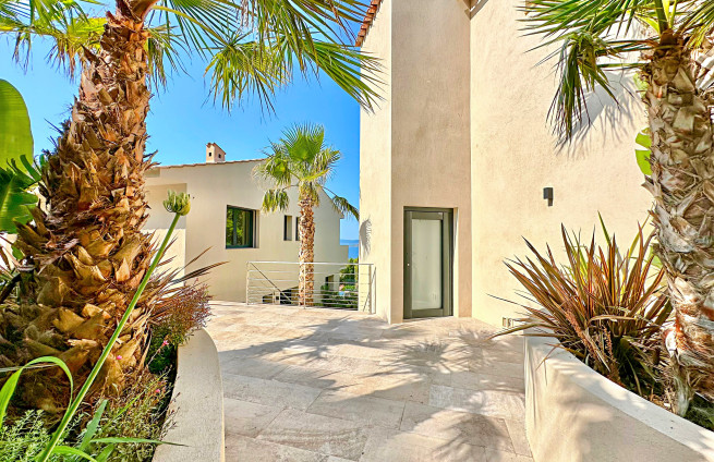 villa-maison-independante-villa-vendre-les-issambres