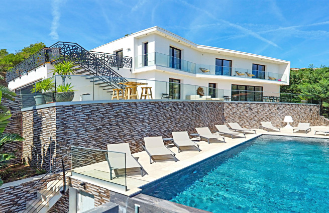 Vastgoed - luxe villa - uitzicht op zee - Issambres