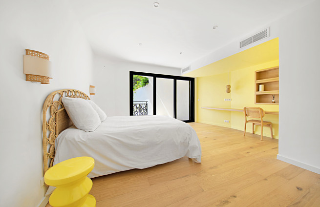 gastensuite-moderne-villa-5-slaapkamers-Isambres