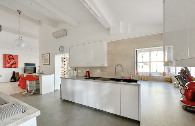 fully equipped, gourmet, modern kitchen - Villa La Nartelle, Sainte-Maxime