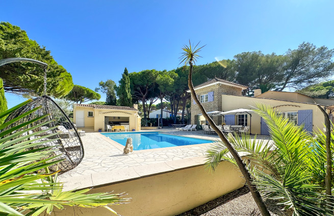 acces-direct-plage-la-nartelle-villa-familiale