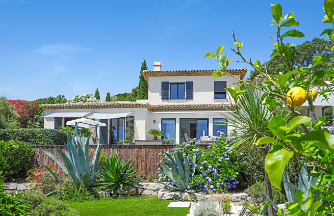gevel-villa-contemporaine-sainte-maxime-var