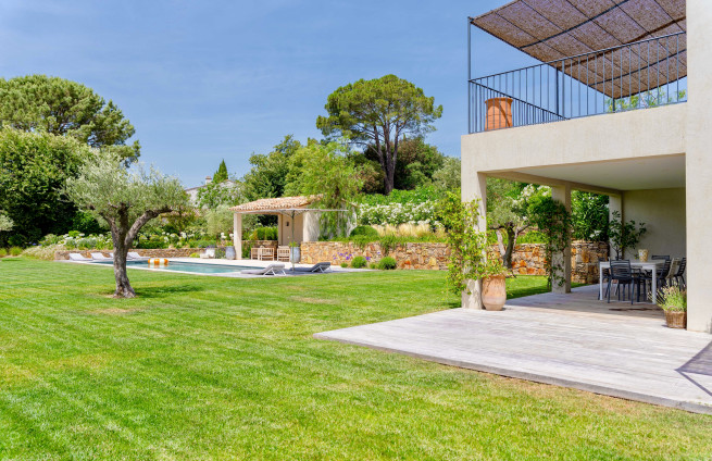 luxury pool house villa Grimaud French Riviera