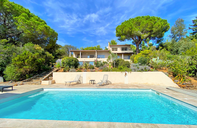 maison-proche-restaurants-plages-la-croix-valmer