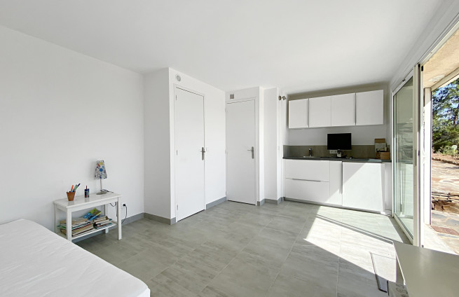 guest accommodation seasonal rental villa