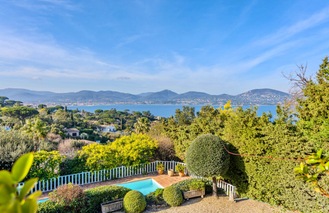 maison-provencale-domaine-sinopolis-gassin