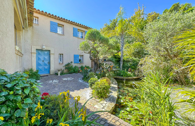 villa-renovatie-potentieel-sainte-maxime-investering