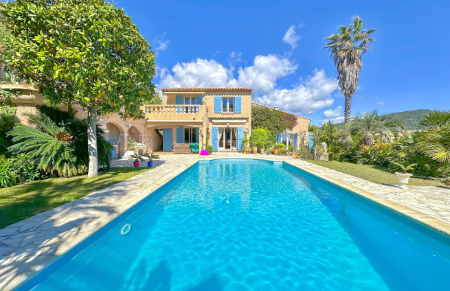 villa-sainte-maxime-provence-golfe-de-saint-tropez