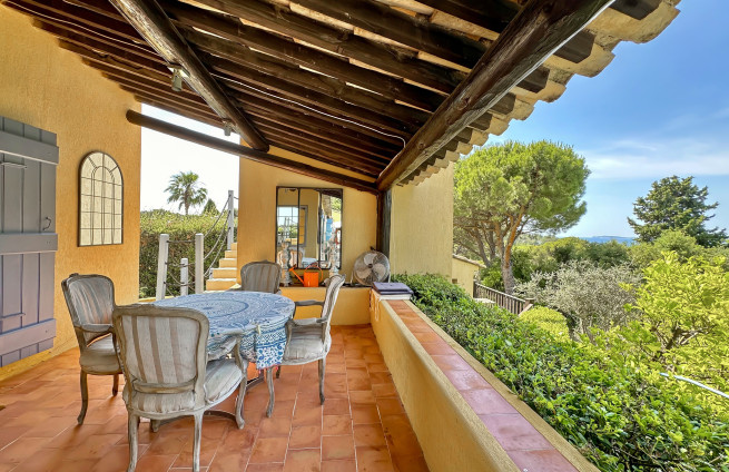 covered terrace with sea view and summer kitchen - La Croix-Valmer