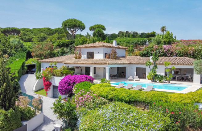 Luxury villa in Sainte-Maxime with sea view in Saint-Tropez