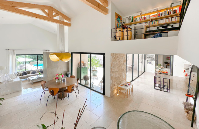 interieur-design-hedendaags-villa-grimaud