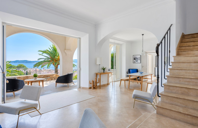 propriete-vue-mer-plein-sud-cote-azur