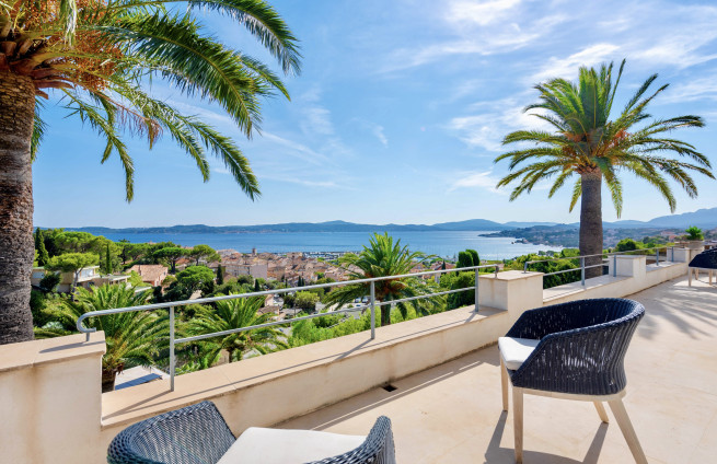 apero-vue-mer-saint-tropez-plein-sud