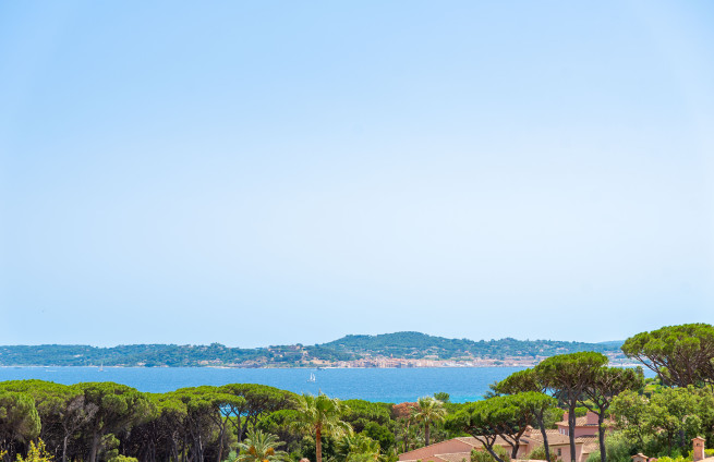 Proximite-Port-Sainte-Maxime-Villa-Vue-Mer