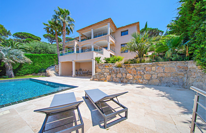 luxury house in the Semaphore district of Sainte-Maxime