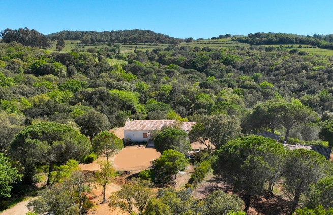 single-storey villa to be completed in La Croix-Valmer