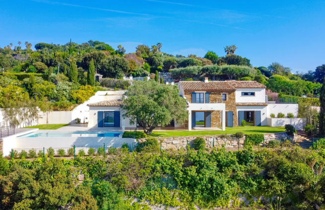 Villa vue mer panoramique à vendre à La Nartelle