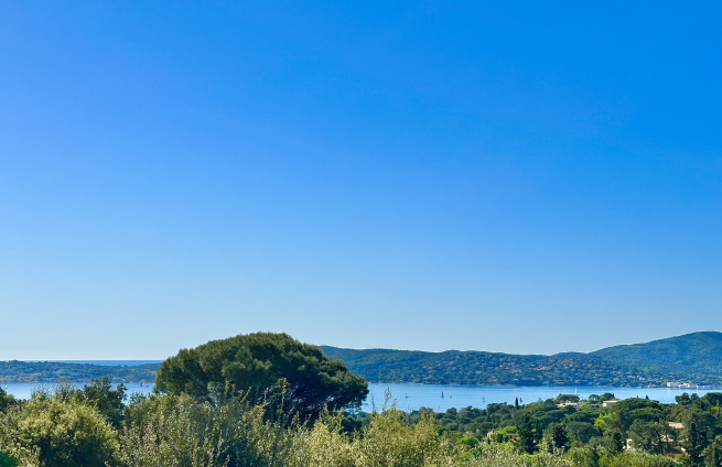 sea ​​view villa grimaud