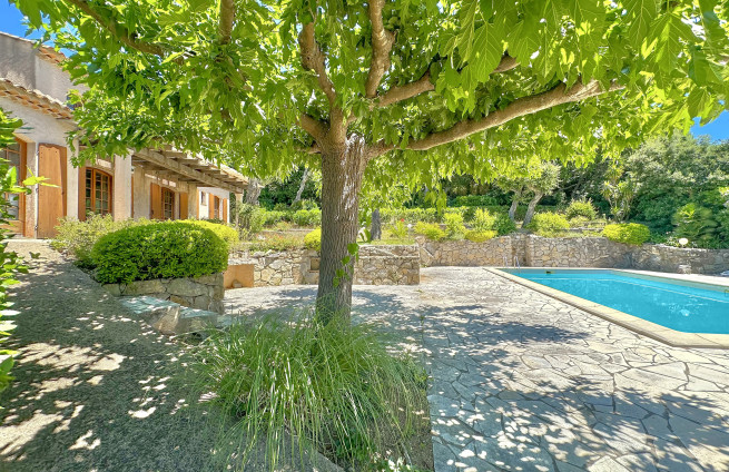 Aangelegde tuin - 1500m2 - Sainte-Maxime - vlakbij het strand