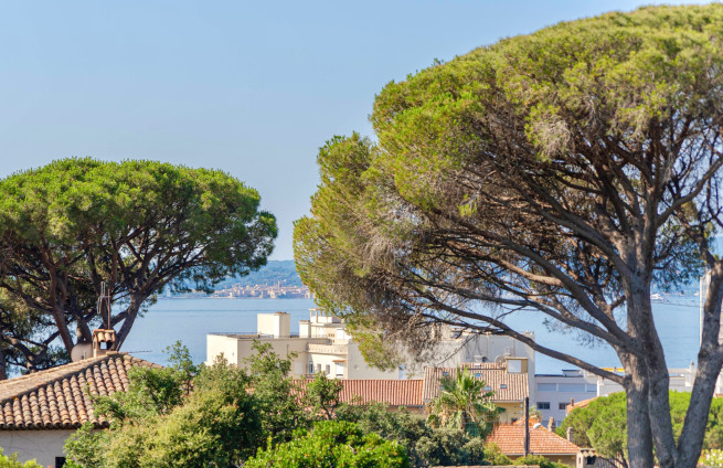 Luxe nieuwe villa met zeezicht in Sainte-Maxime, Franse Rivièra