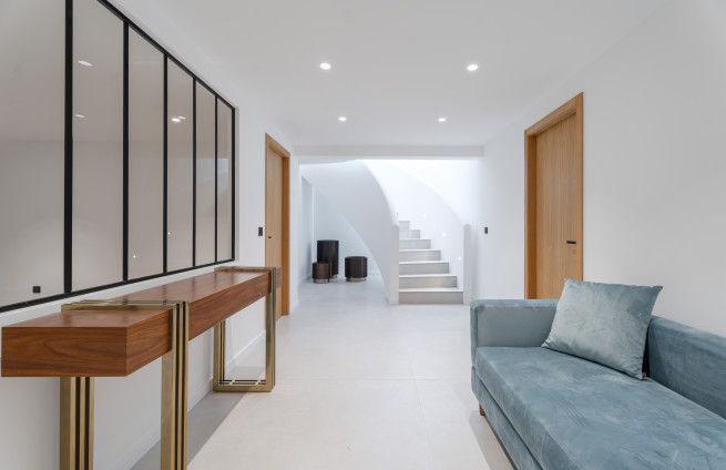 second-living-room-garden level