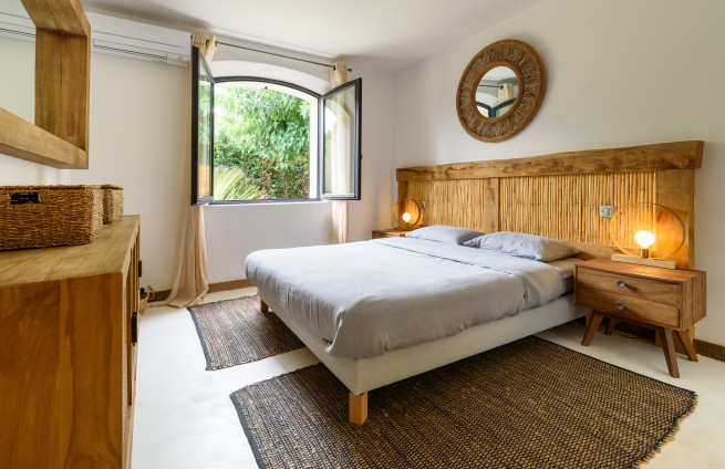 luxe villa met kamers met eigen badkamer