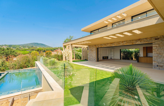 Villa-modernite-confort-Sainte-Maxime-Croisette-plages