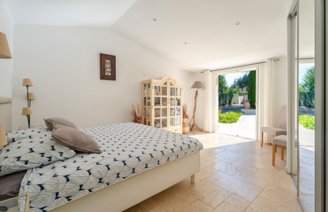 Chambre-parentale-suite-villa-luxe