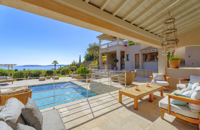 Luxe woning in Sainte-Maxime met uitzicht op zee