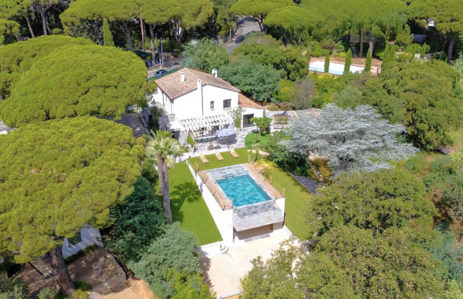 villa-renovee-a-pied-plages-grimaud-port-grimaud