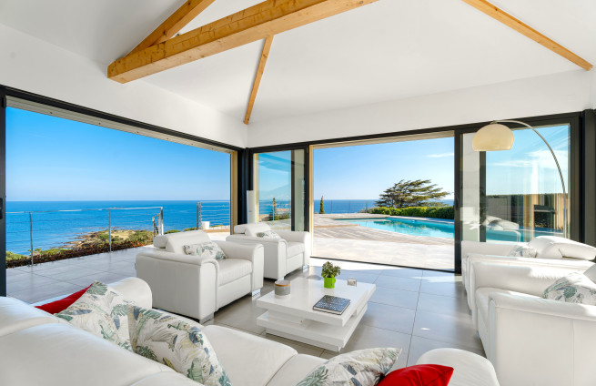 Villa vue mer panoramique à vendre à Sainte-Maxime