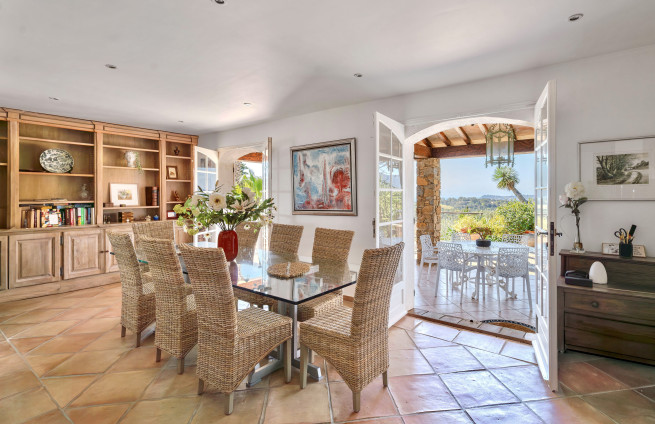 Villa vue mer proche centre et plage La Croix-Valmer