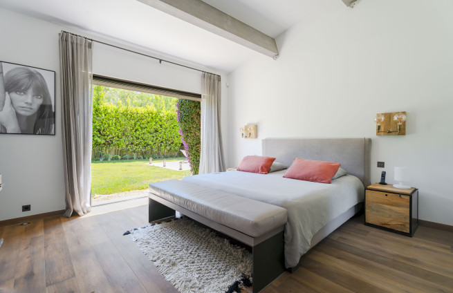Recente villa op wandelafstand van het strand en het centrum van Saint-Tropez