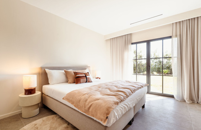 Luxury villa in Semaphore: elegance, comfort and sea view