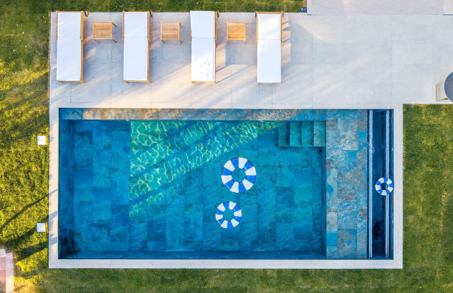 Luxury villa in Semaphore: elegance, comfort and sea view