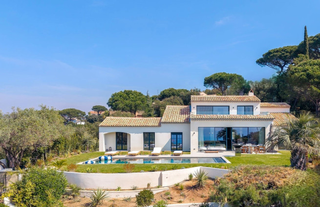 Luxevilla in Le Sémaphore met zeezicht