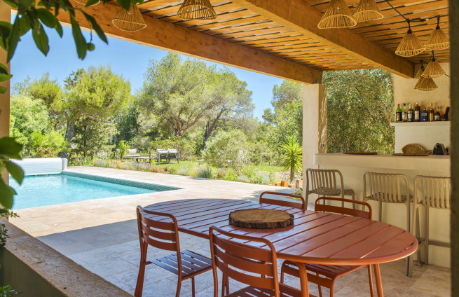 pool-house-piscine-achat-villa-proche-centre-croix-valmer