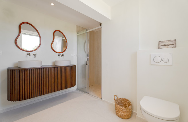 Villa contemporaine vue mer à vendre à La Croix-Valmer