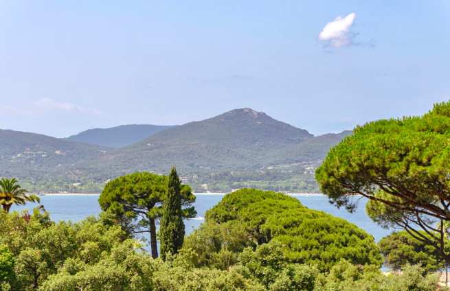 Villa vue mer à vendre à Sinopolis