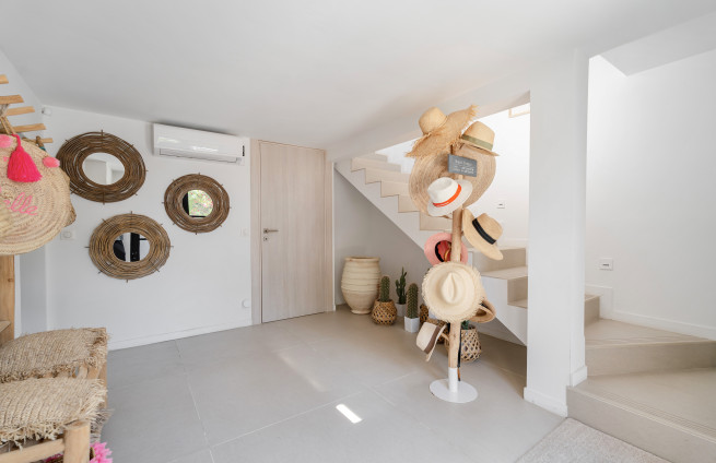 Villa vue mer à vendre à Sinopolis