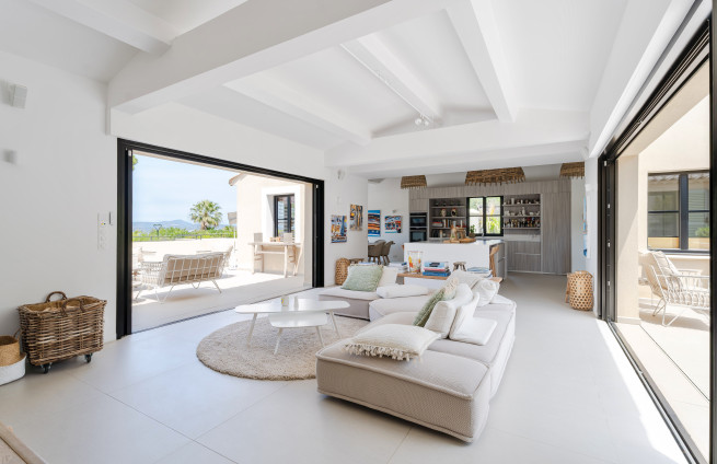 Villa vue mer à vendre à Sinopolis