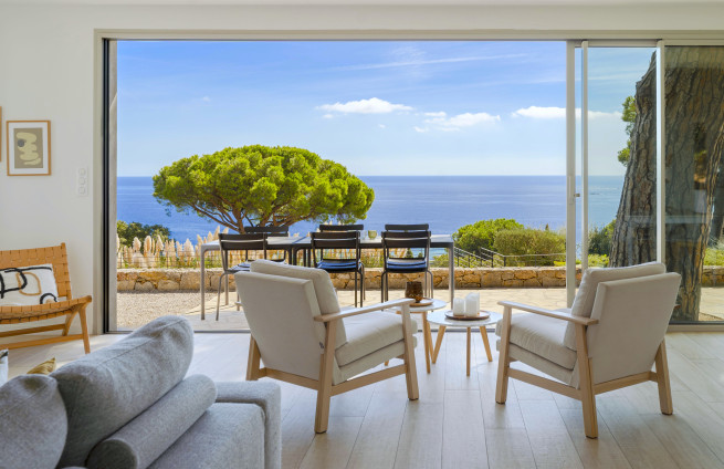 Villa de plain-pied vue mer panoramique à vendre à Sainte-Maxime