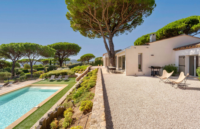 Villa de plain-pied vue mer panoramique à vendre à Sainte-Maxime