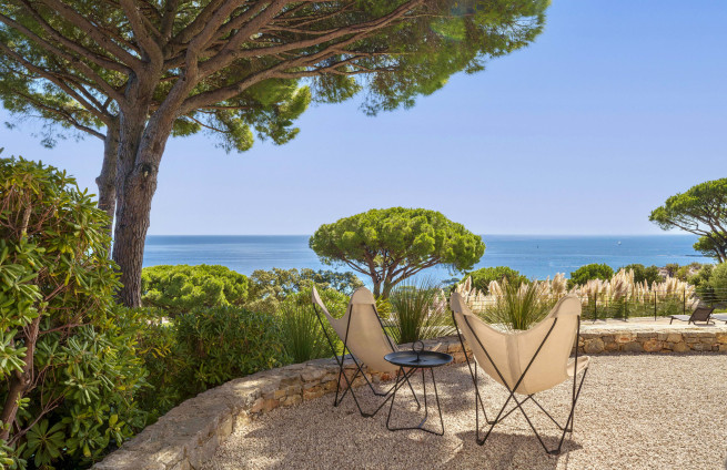 Villa de plain-pied vue mer panoramique à vendre à Sainte-Maxime