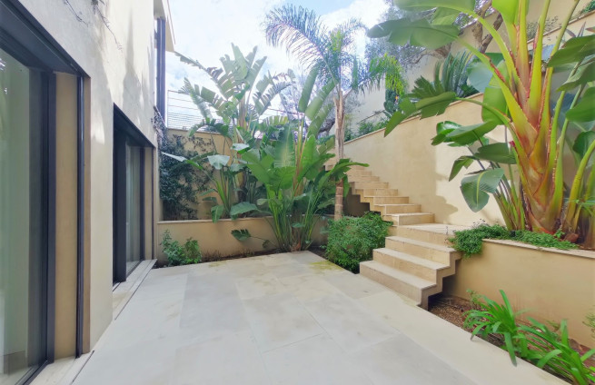 perspective-patio-ground-floor-villa-beauvallon