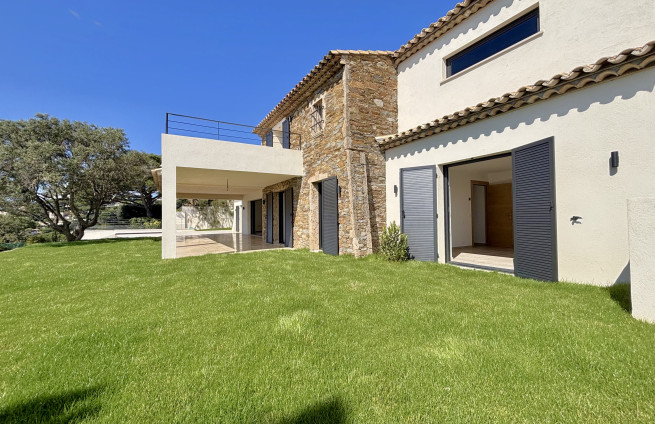 domaine-prive-sainte-maxime-villa-securisee