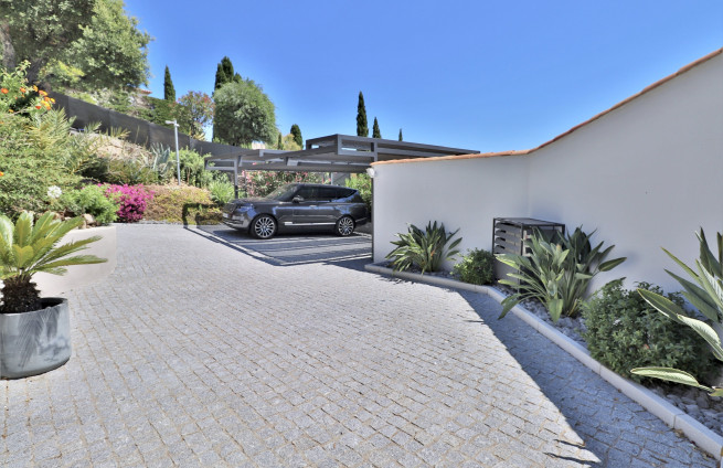 luxe carportvastgoed in La Nartelle, Sainte-Maxime