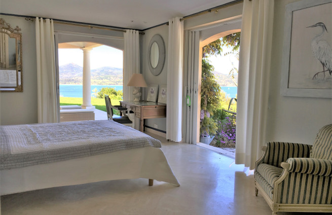 Master bedroom suite - property - sea view - Sinopolis - Gassin